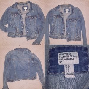 $5🎄✨ Jean Jacket ❗